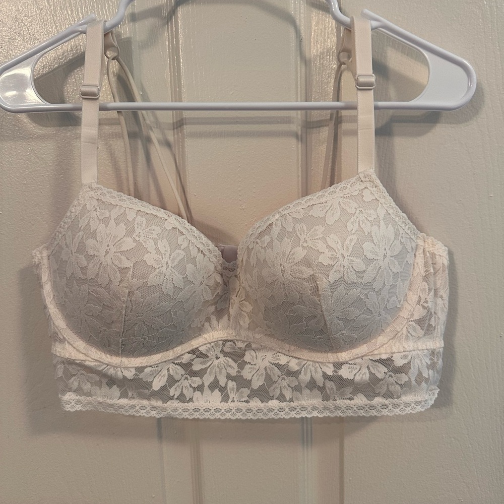 Victoria's Secret White Lace Bralette